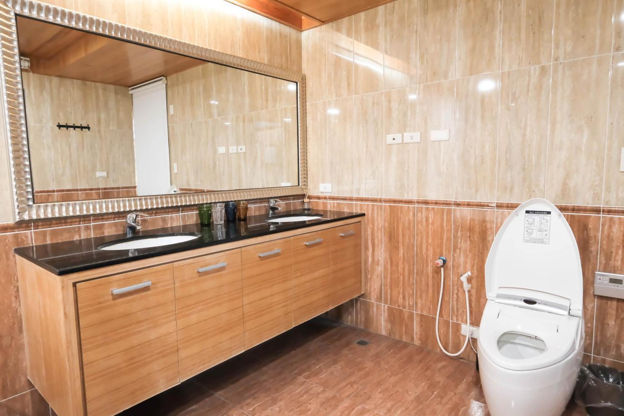 Huzi Room Tainan Zewnętrze zdjęcie