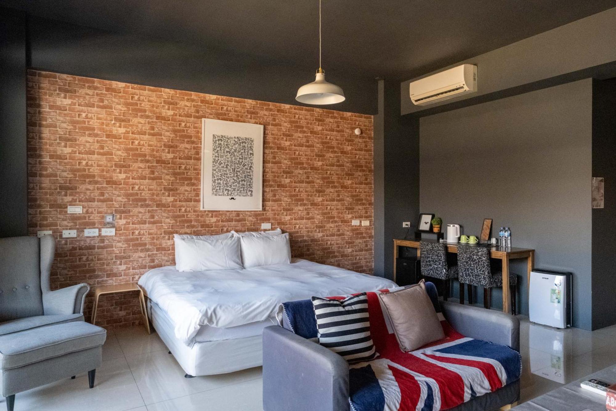 Huzi Room Tainan Zewnętrze zdjęcie