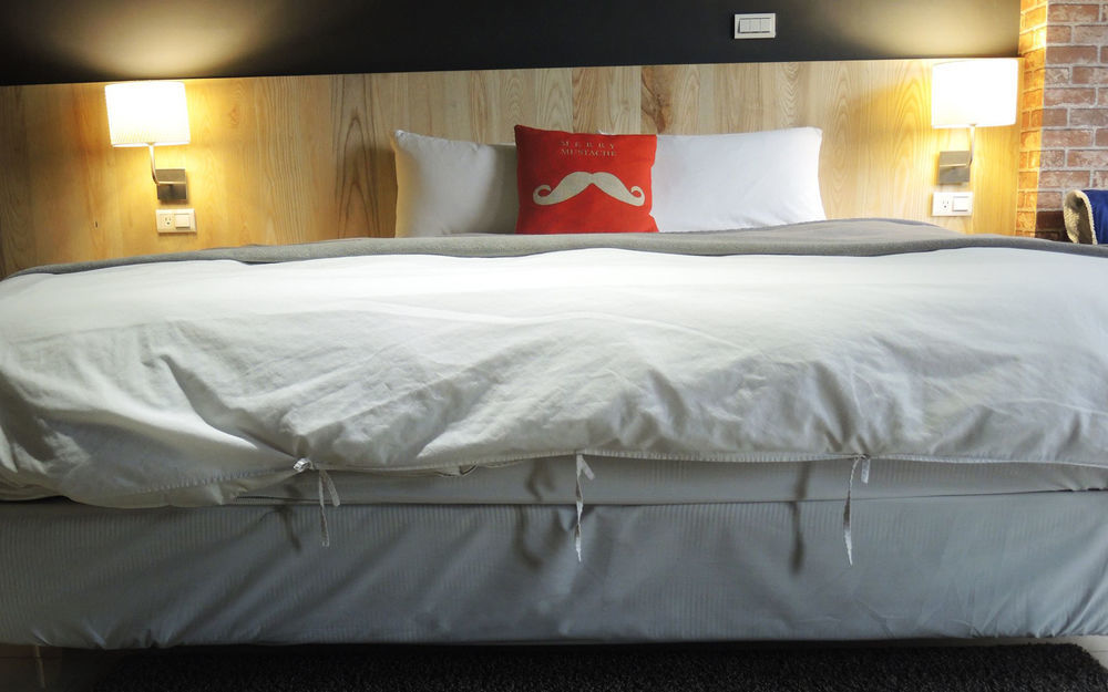 Huzi Room Tainan Zewnętrze zdjęcie