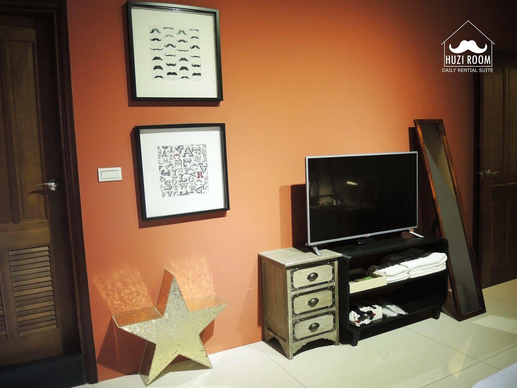 Huzi Room Tainan Zewnętrze zdjęcie