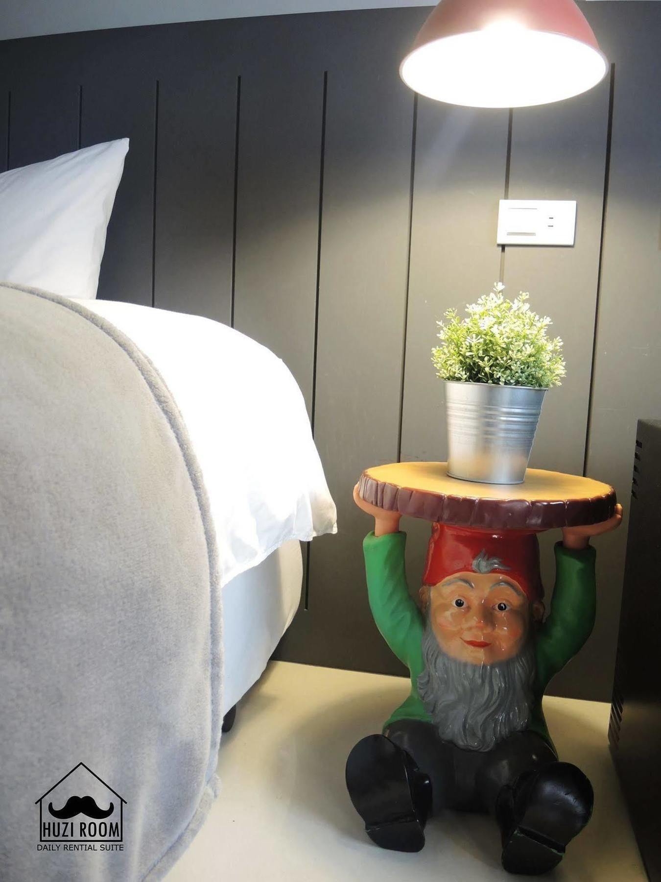 Huzi Room Tainan Zewnętrze zdjęcie